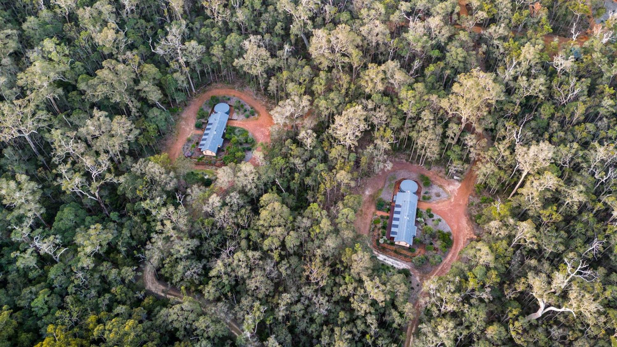 Jarrah Grove Forest Retreat - Adults Only Luxury Chalet Rosa Glen Экстерьер фото