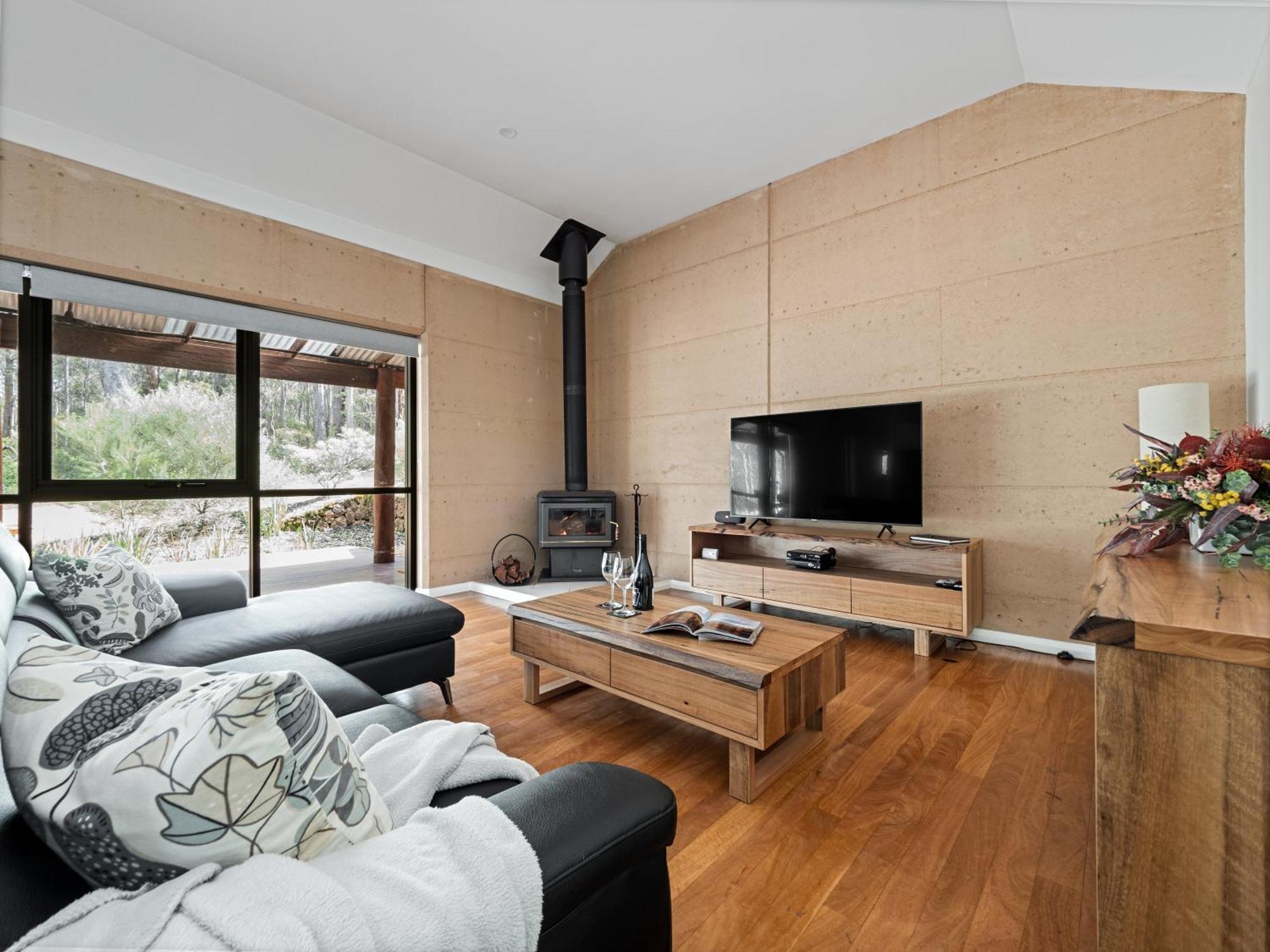 Jarrah Grove Forest Retreat - Adults Only Luxury Chalet Rosa Glen Экстерьер фото