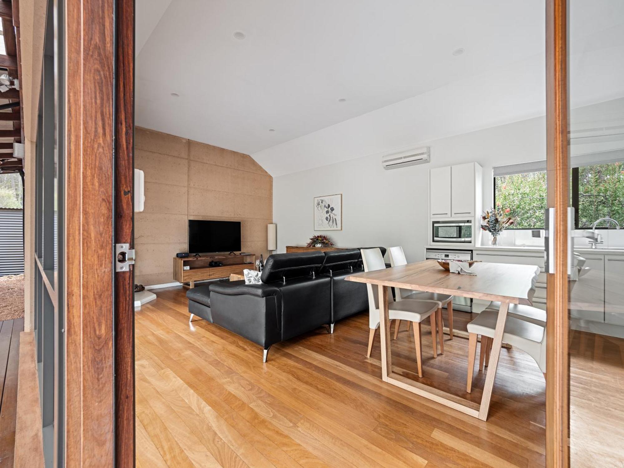 Jarrah Grove Forest Retreat - Adults Only Luxury Chalet Rosa Glen Экстерьер фото